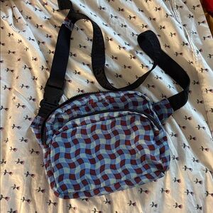 Baggu Wavy Gingham Fanny Pack